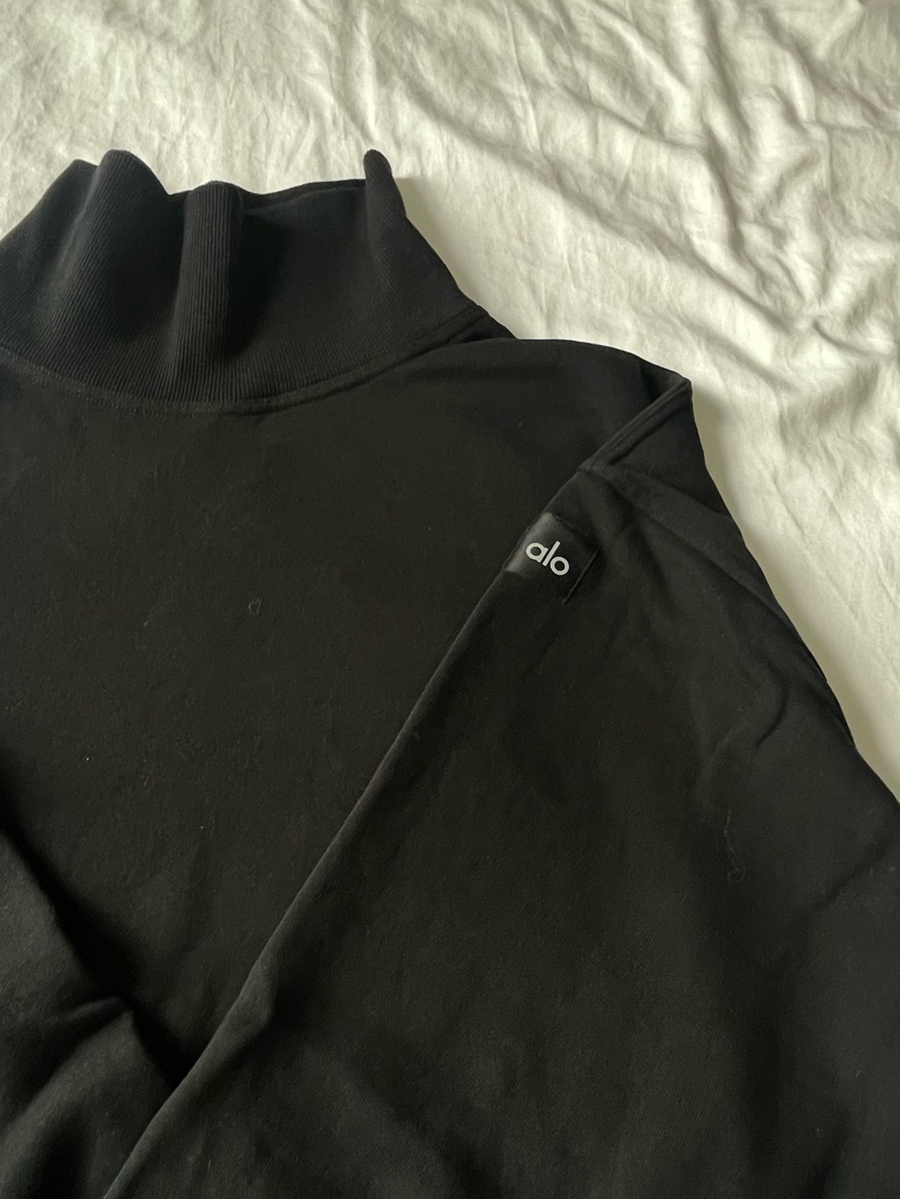 ALO Yoga Black Hazy Mock Neck Pullover